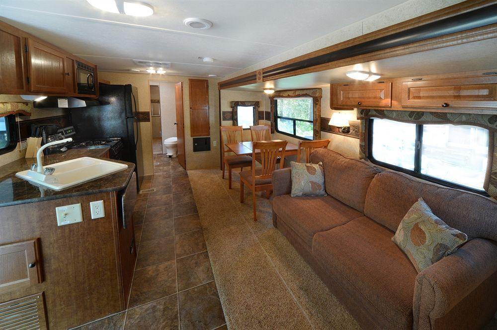 Lake George Escape - Campground Warrensburg Exteriér fotografie