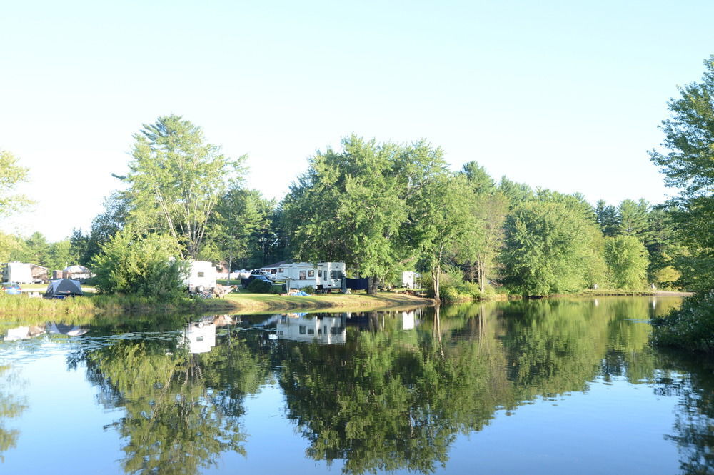 Lake George Escape - Campground Warrensburg Exteriér fotografie