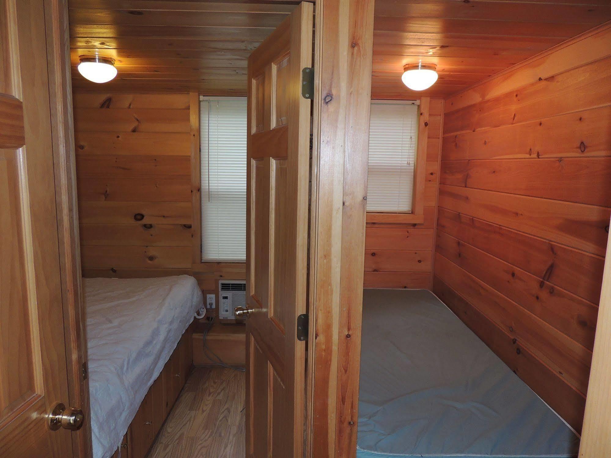 Lake George Escape - Campground Warrensburg Exteriér fotografie